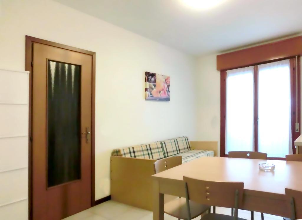 Carinzia Appartement Lignano Sabbiadoro Buitenkant foto